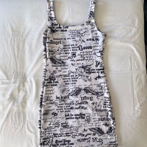 Stylish No Boundaries Black & Off-White Positive Text Graphic Dress, Sz. S